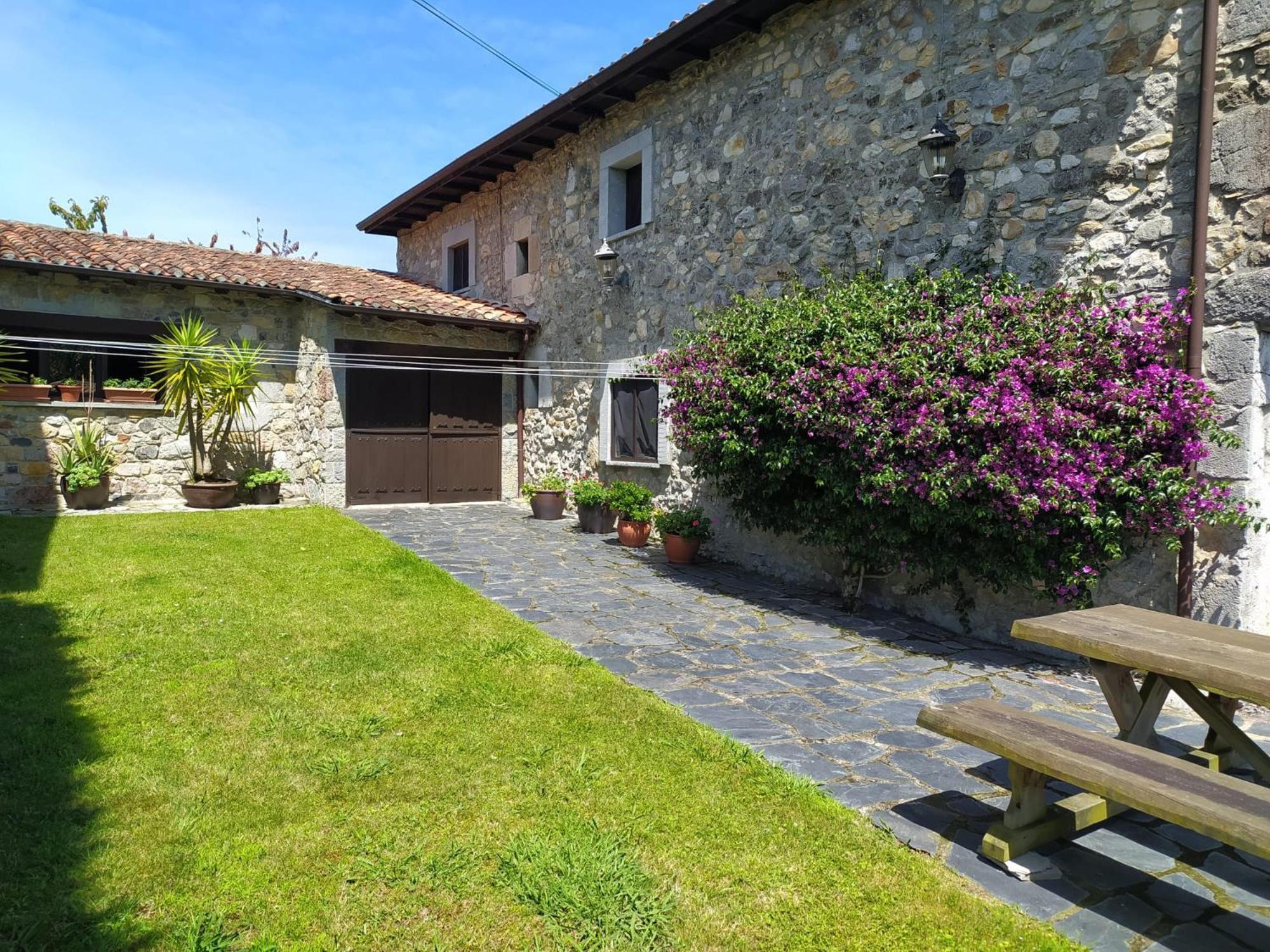 Gran Pedroso De Llanes Villa Bagian luar foto